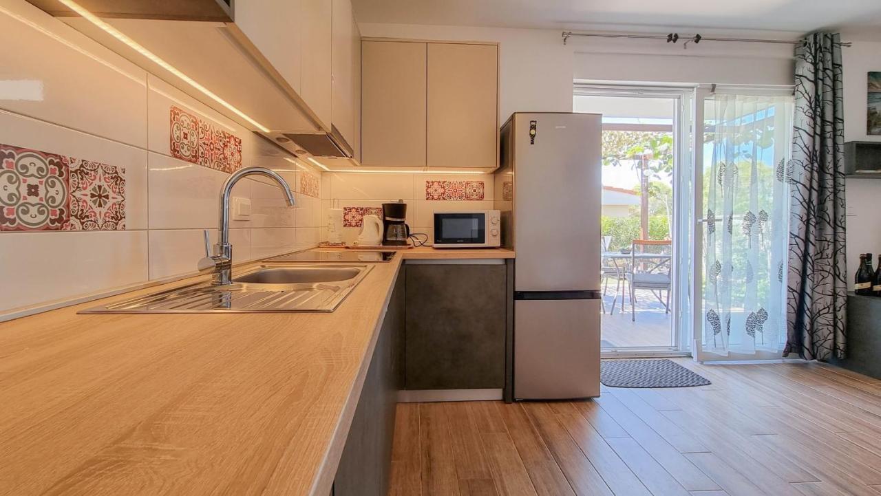 Antonio Apartment Umag Exterior photo